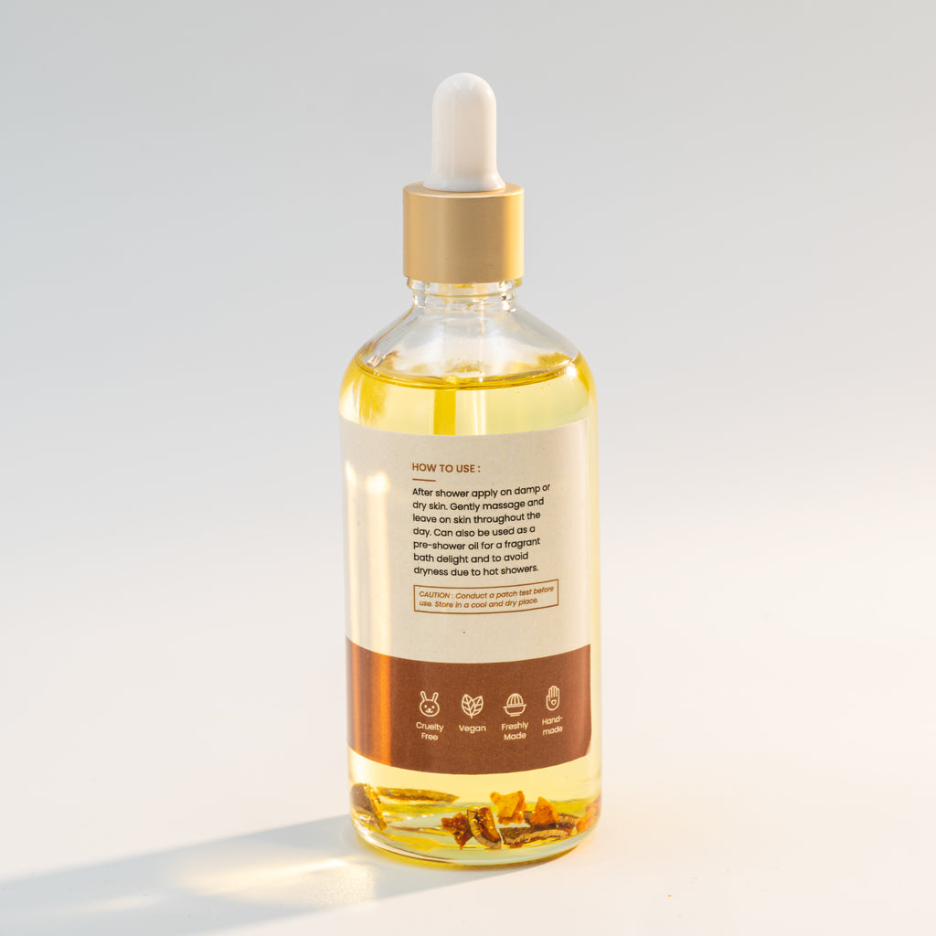 Linen Water's Natural Sandalwood Body Oil is designed to hydrate the skin, improve its brightness, and offer a calming, lasting scent.